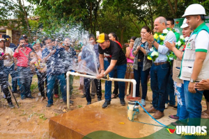 LLEVAMOS AGUA, EL REGALO DIVINO, A TODAS LAS COMUNIDADES Y HABITANTES DEL BENI