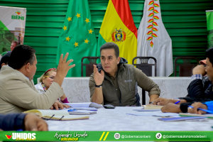 UNIDAD Y CONSENSO LIDERARON EN LA REUNIÓN DEL GOBERNADOR ALEJANDRO UNZUETA PARA DAR SOLUCIÓN A LEY DE TRANSPORTISTAS.