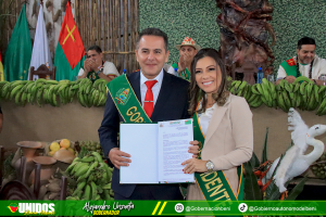 GOBERNADOR PARTICIPA DE SESIÓN DE HONOR CONMEMORANDO 338 AÑOS DE FUNDACIÓN DE LA SANTÍSIMA TRINIDAD Y ES RECONOCIDO POR SU GESTIÓN ALTRUISTA