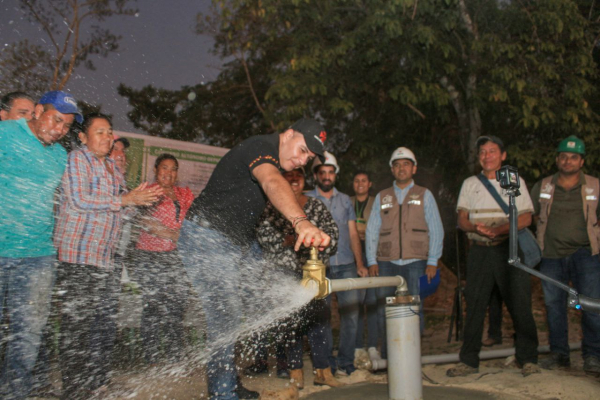 Gobernación inauguró pozo para dotar agua a 400 familias de Casarabe