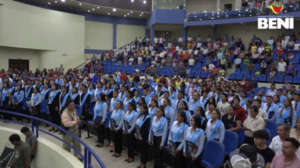 IMPORTANTE CONVENIO ENTRE GOBERNACIÓN Y EL INCOS BENI, PERMITE TITULAR 115 ALUMNOS EN CENTRO DE CONVENCIONES